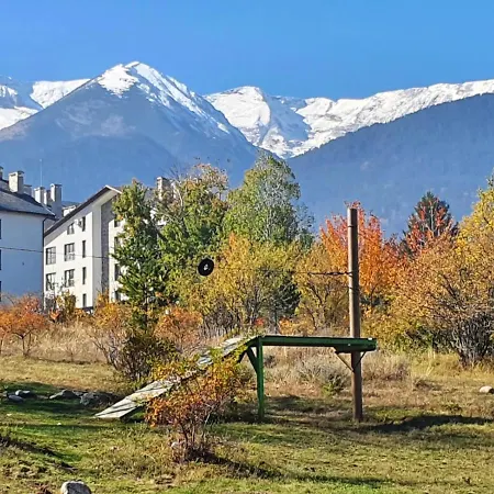 Apartman Lovely With Mountain View &
