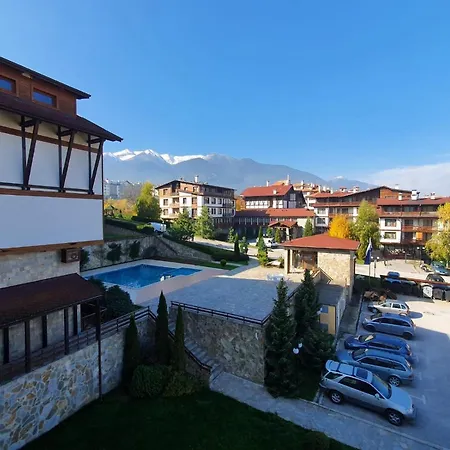 Lovely With Mountain View & *